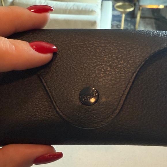 Ray-Ban Tortoise Shell Glasses - Picture 7 of 7